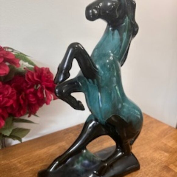 Blue Mountain Pottery Rearing Horse Figurine Canadian Vintage Green Black Glaze - Picture 2 of 4